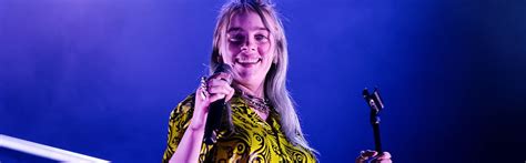 billie eilish oben ohne|Billie Eilish makes sad admission about her body